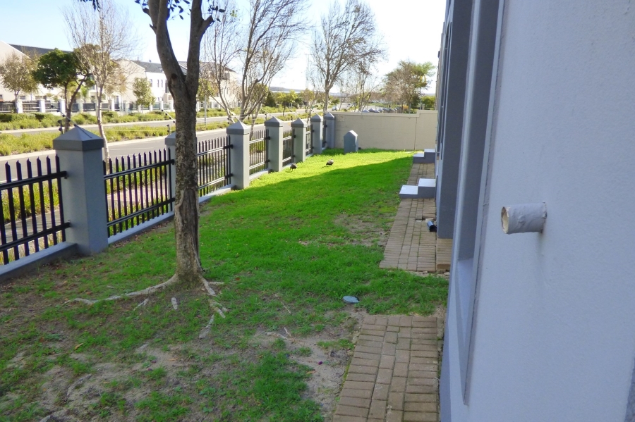 2 Bedroom Property for Sale in Burgundy Estate Western Cape